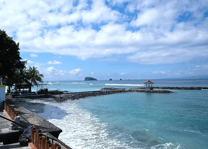 Indah Puri Bali On * Candidasa